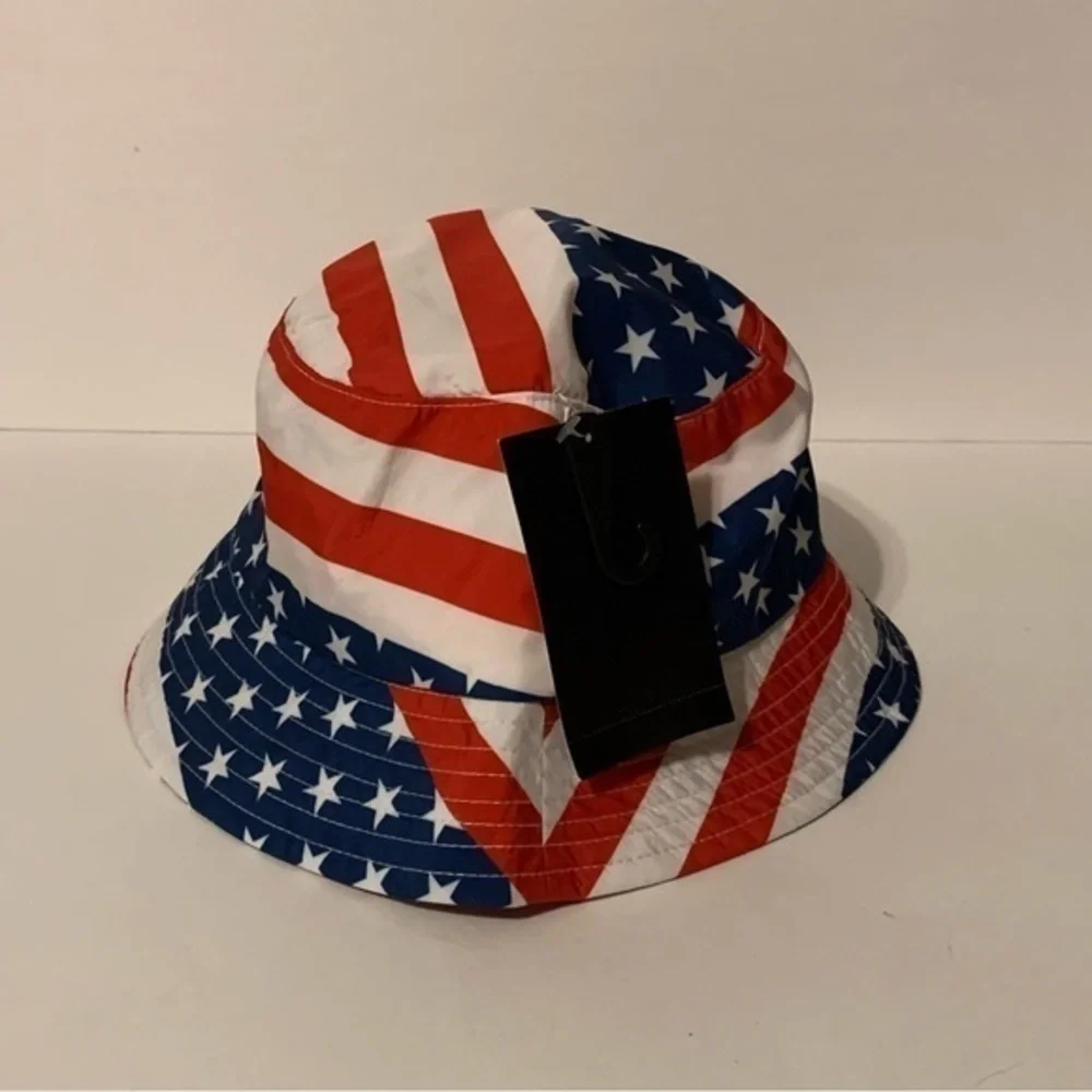 NWT. HURLEY Men’s American Hat